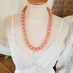 VNTG jewelry Peachy keen beaded strand necklace